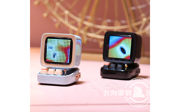 Divoom/点音Ditoo无线蓝牙音箱可爱卡通复古少女迷你便携式音响