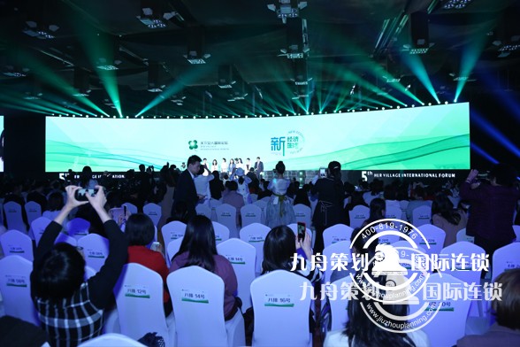 192bf817d0894becb8700c2182edf904.jpg 192bf817d0894becb8700c2182edf904.jpg