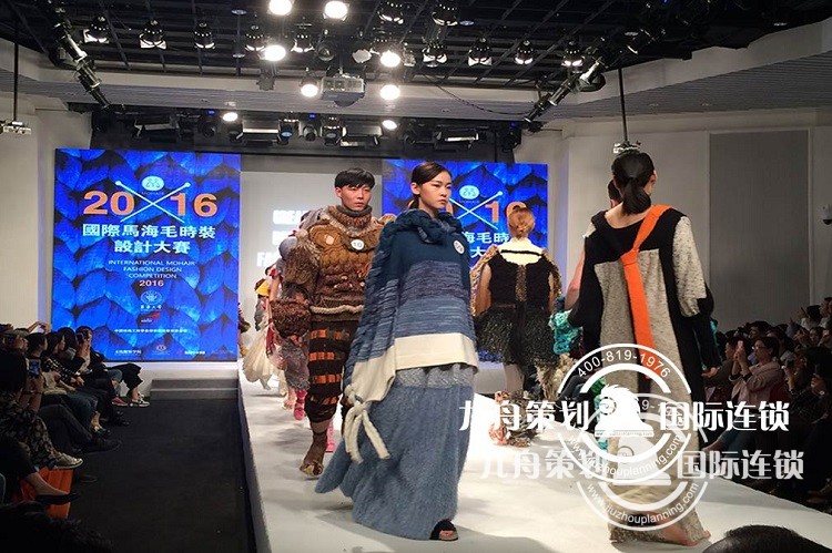 1179649f35a948cb9fdef6512062ce22.jpg 1179649f35a948cb9fdef6512062ce22.jpg